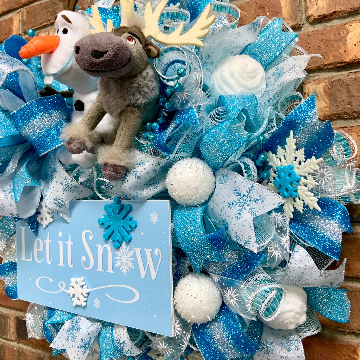Olaf Wreath, Let It Snow Wreath, Blue Winter Wreath, Winter Snowflake Wreath, Large Winter Wreath, Winter Not Christmas Wreath, 2023