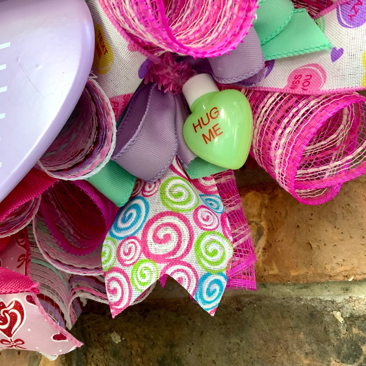 Valentines Day Wreath, Valentines Day Door Hanger, Sweetheart Wreath. Conversation Hearts Decor, Valentine Day Heart Wreath, Heart Wreath, 2025