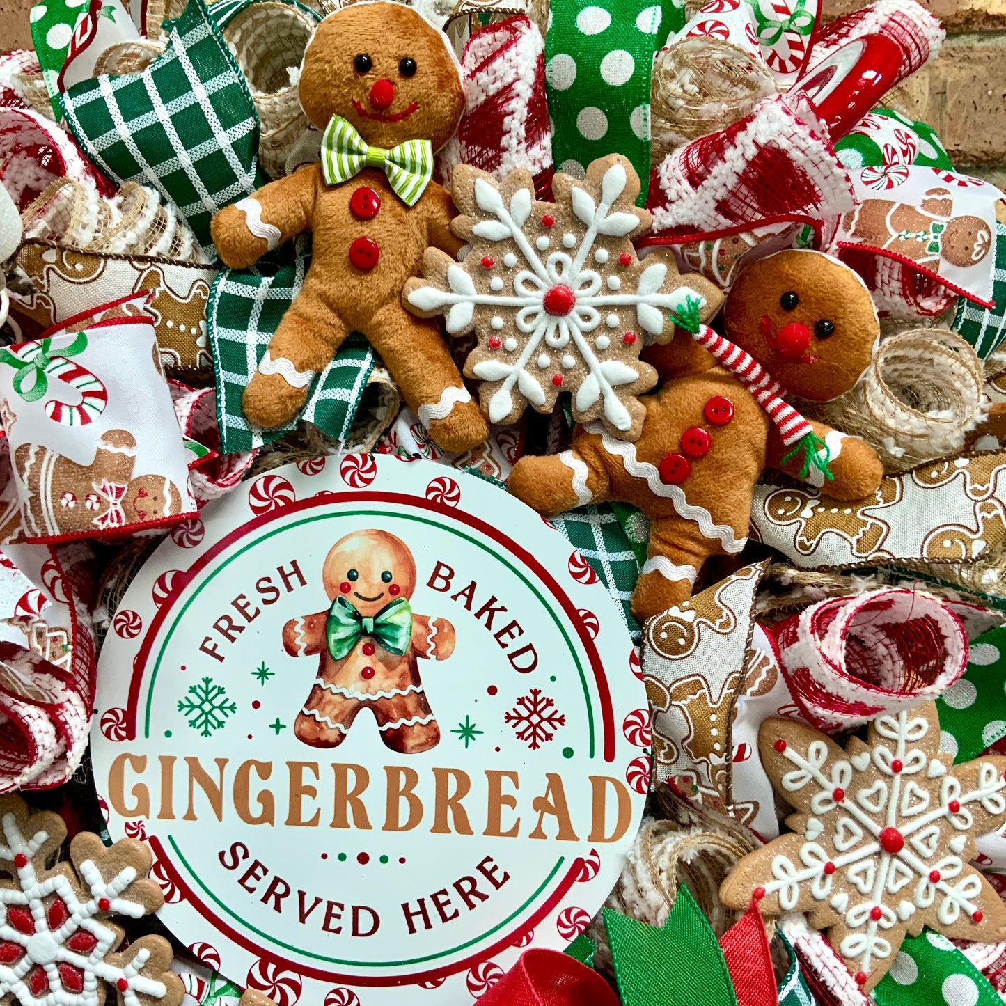 Gingerbread Wreath, Gingerbread Christmas Wreath, Gingerbread Man Wreath, Gingerbread Woman Christmas Decor, Christmas Wreath For Front Door, 2024