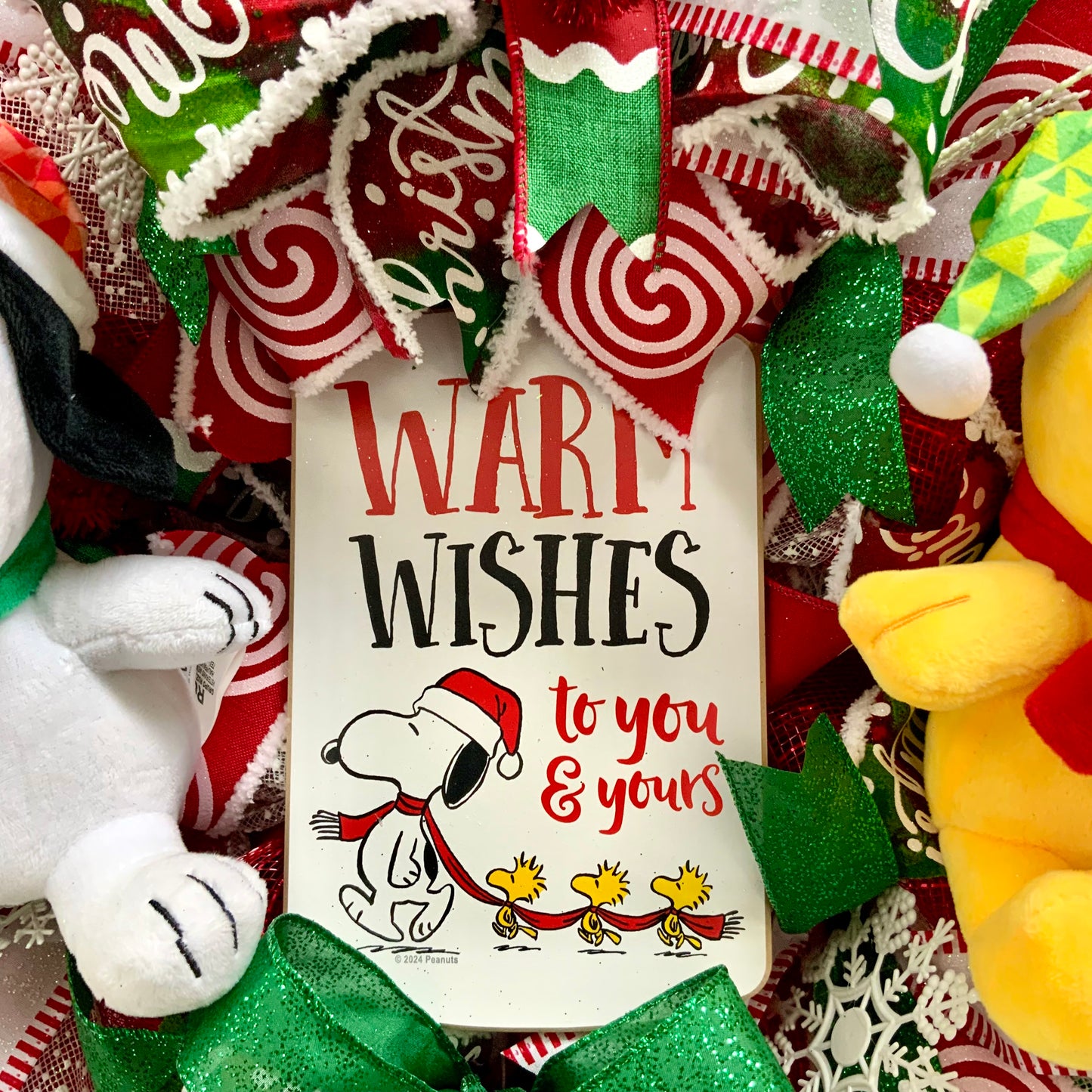Christmas Snoopy Wreath, Christmas Snoopy Decor, Large Happy Holidays Wreath, Christmas Peanuts Decor, Snoopy and Woodstock Decor, Snoopy Merry Christmas Wreath, 2025