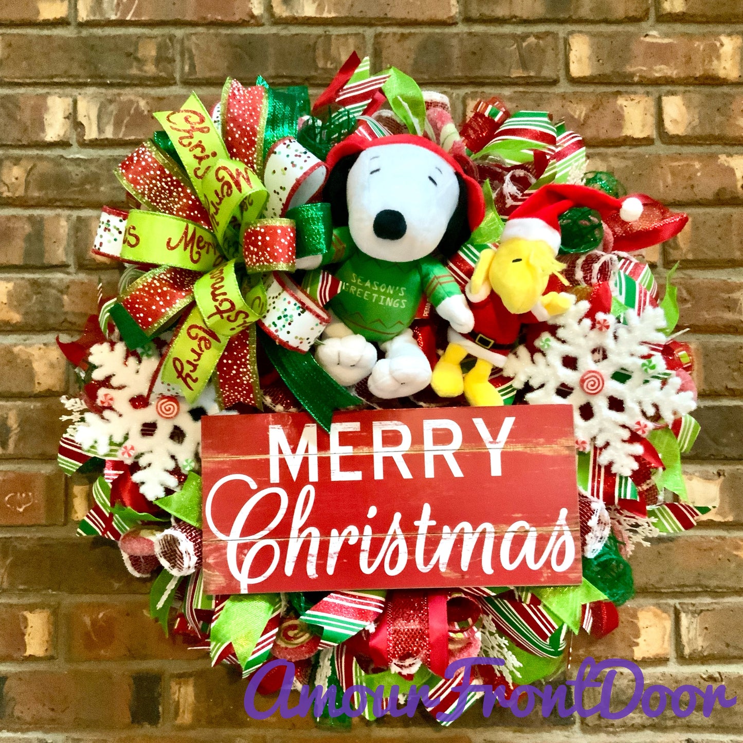 Christmas Snoopy Wreath, Christmas Snoopy Door Hanger, Large Christmas Wreath, Christmas Peanuts Decor, Snoopy and Woodstock Decor, Snoopy Merry Christmas, Custom Order