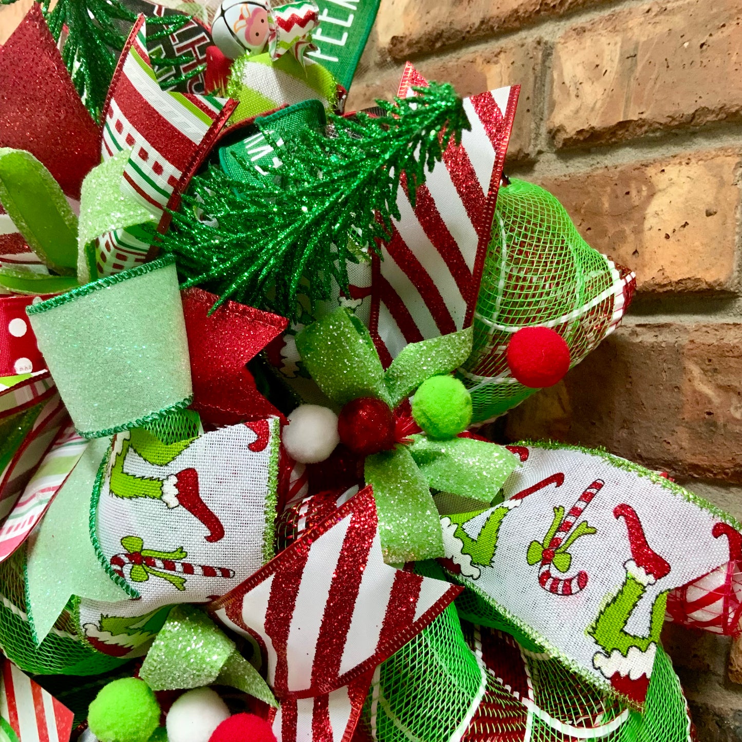 Christmas Grinch Wreath, Christmas Grinch Door Hanger, Whoville Decor, Christmas Wreath, Grinch Door Hanger, 2024