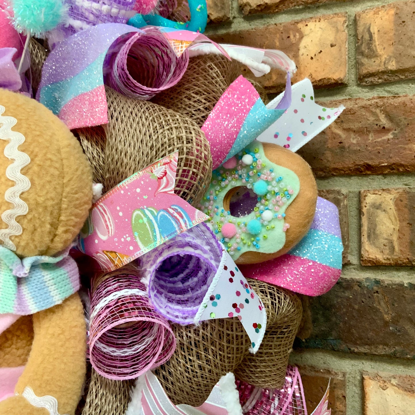 Gingerbread Wreath, Gingerbread Christmas Wreath, Gingerbread Man Wreath, Gingerbread Woman Christmas Decor, Pastel Christmas Wreath For Front Door, 2024