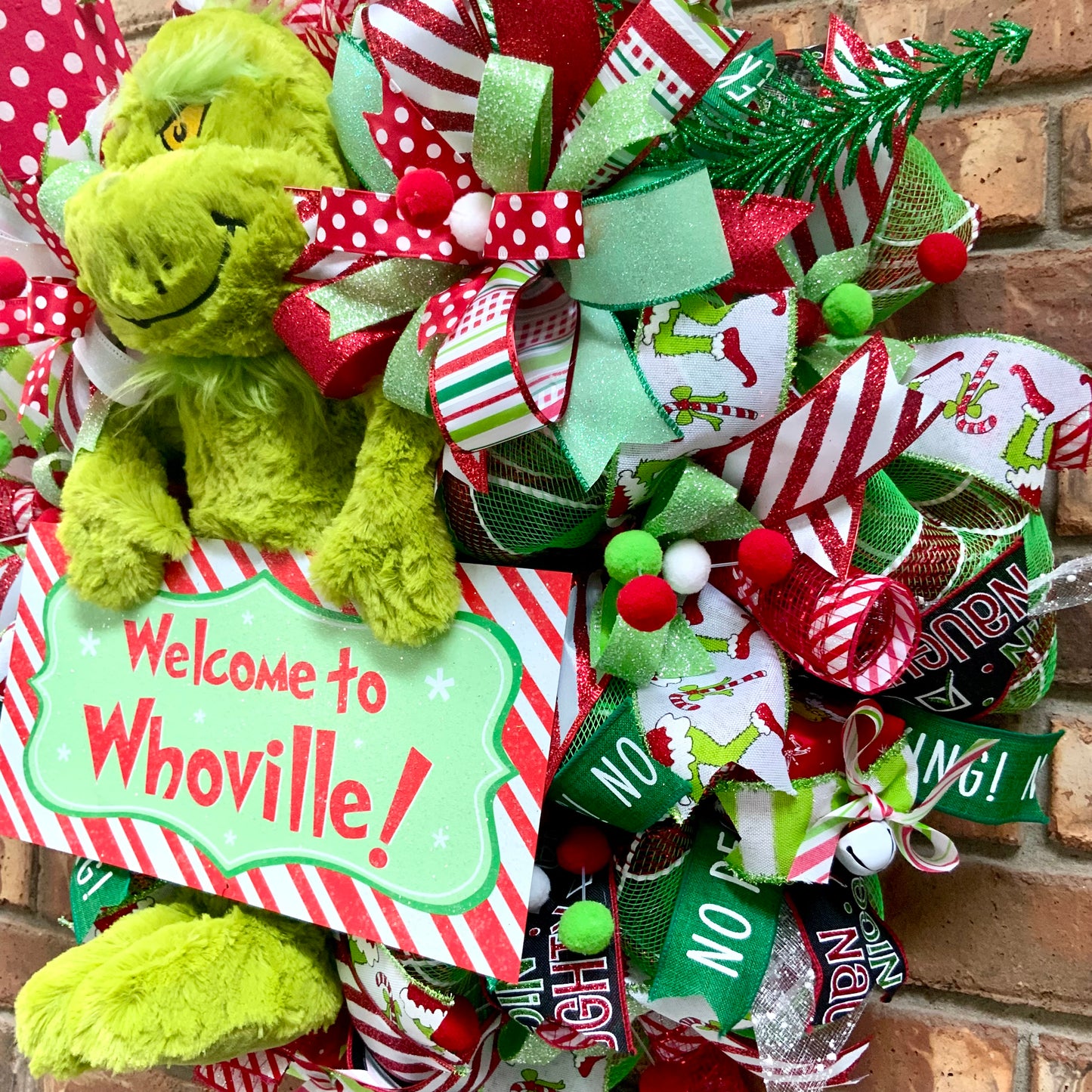 Christmas Grinch Wreath, Christmas Grinch Door Hanger, Whoville Decor, Christmas Wreath, Grinch Door Hanger, 2024