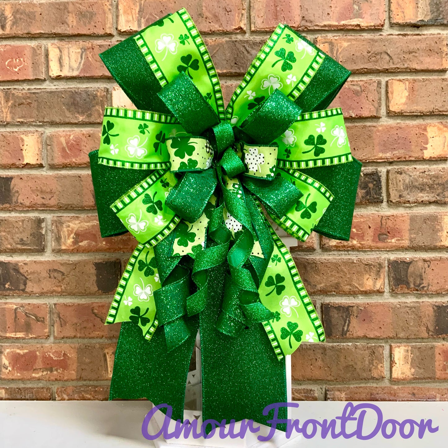 St Patrick's Day Bow, St. Patrick's Day Decor, Shamrock Bow, Clover Bow, Luck of the Irish Decor, Lantern Bow, Mailbox Bow, 2025