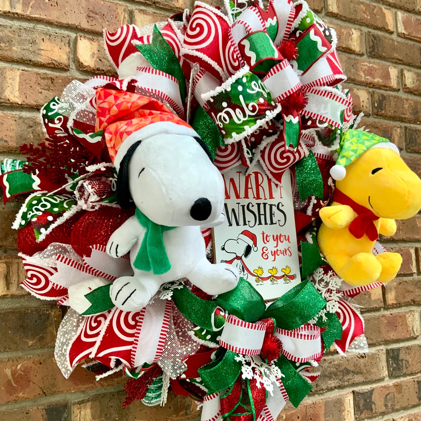Christmas Snoopy Wreath, Christmas Snoopy Decor, Large Happy Holidays Wreath, Christmas Peanuts Decor, Snoopy and Woodstock Decor, Snoopy Merry Christmas Wreath, 2025