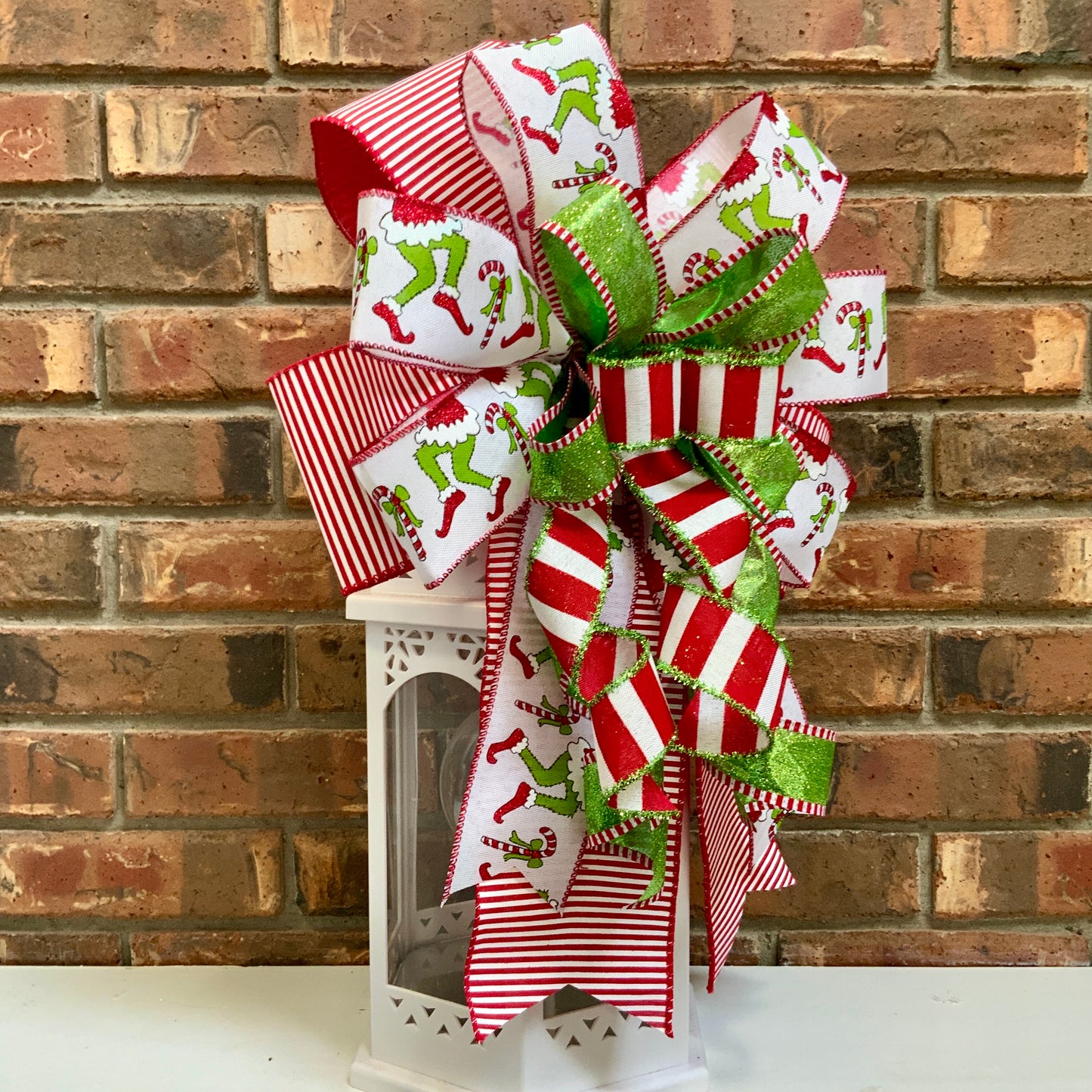 Christmas Bow for Lanterns, Grinch Bow, Christmas Mailbox Decor, Grinch Decor, Christmas Sconce Bow, Christmas Bow For Wreaths