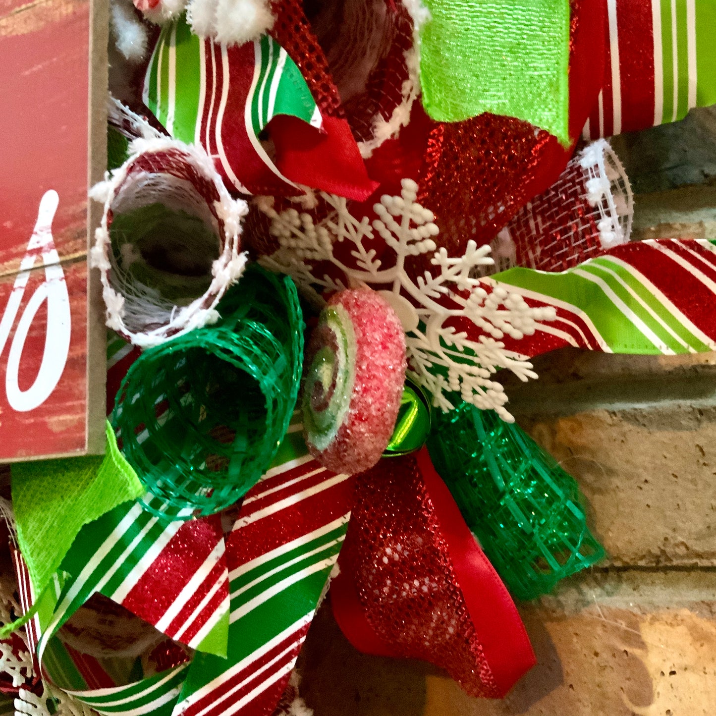 Christmas Snoopy Wreath, Christmas Snoopy Door Hanger, Large Christmas Wreath, Christmas Peanuts Decor, Snoopy and Woodstock Decor, Snoopy Merry Christmas, Custom Order