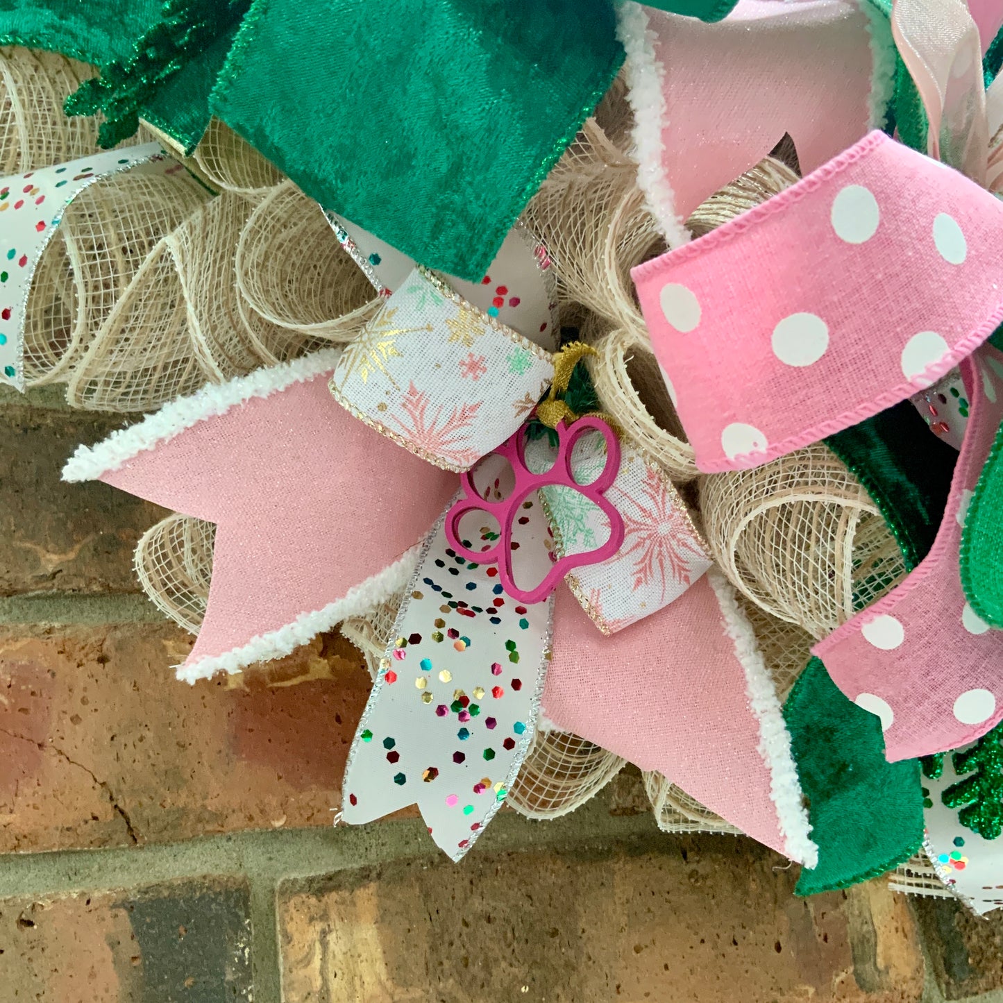 We Woof You A Merry Christmas, Christmas Dog Wreath, Holiday Dog Wreath, Christmas Pet Wreath, Santa Paws Wreath, Dog Wreath