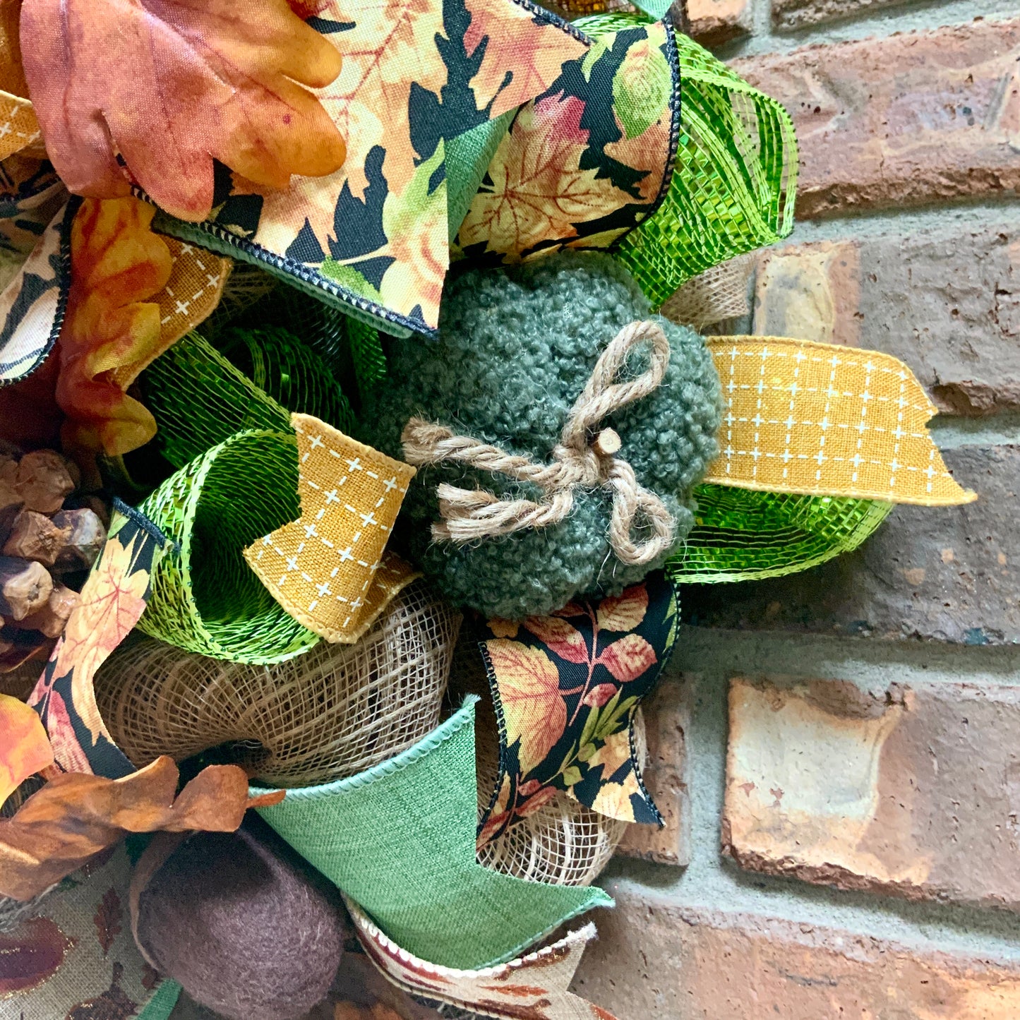 Fall Wreath, Autumn Door Hanger, Fall Rustic Decor, Fall Squirrel Decor, Acorn Decor, Fall Door Hanger