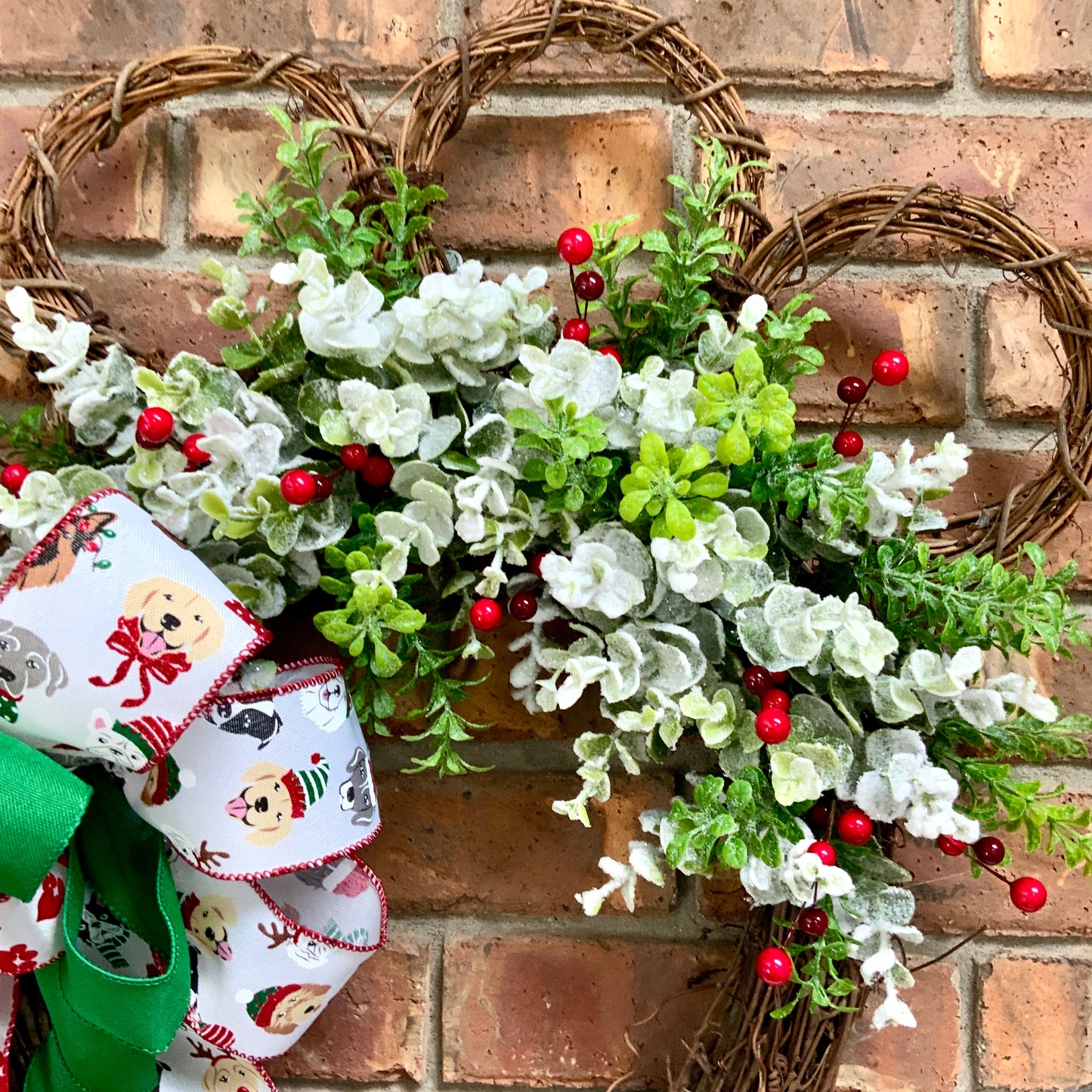 We Believe In Santa Paws Wreath, Christmas Dog Wreath, Holiday Dog Wreath, Christmas Dog Decor, Holiday Dog Decor, Dog Wreath