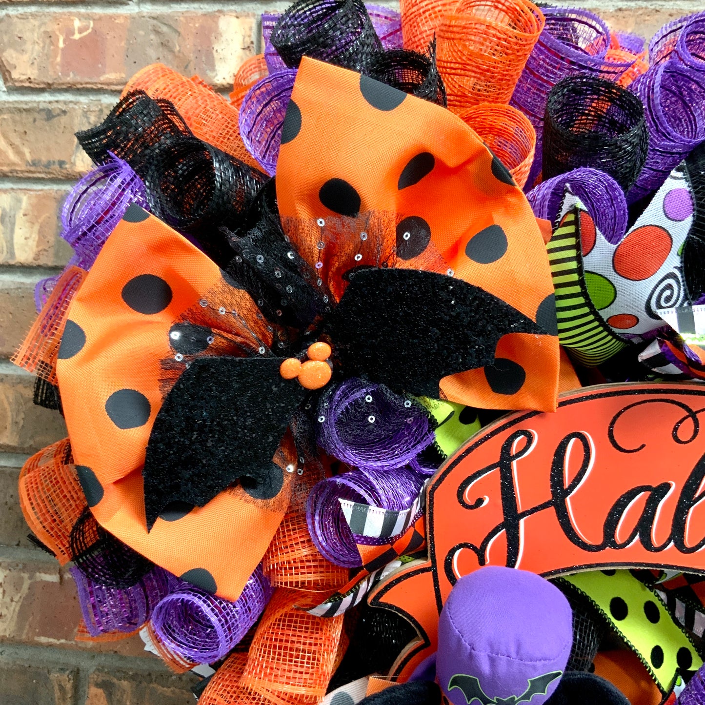 Mickey and Minnie Wreath, Mickey Mouse Wreath, Minnie Mouse Door Hanger, Mickey Mouse Halloween Wreath, Mickey and Minnie Halloween Decor
