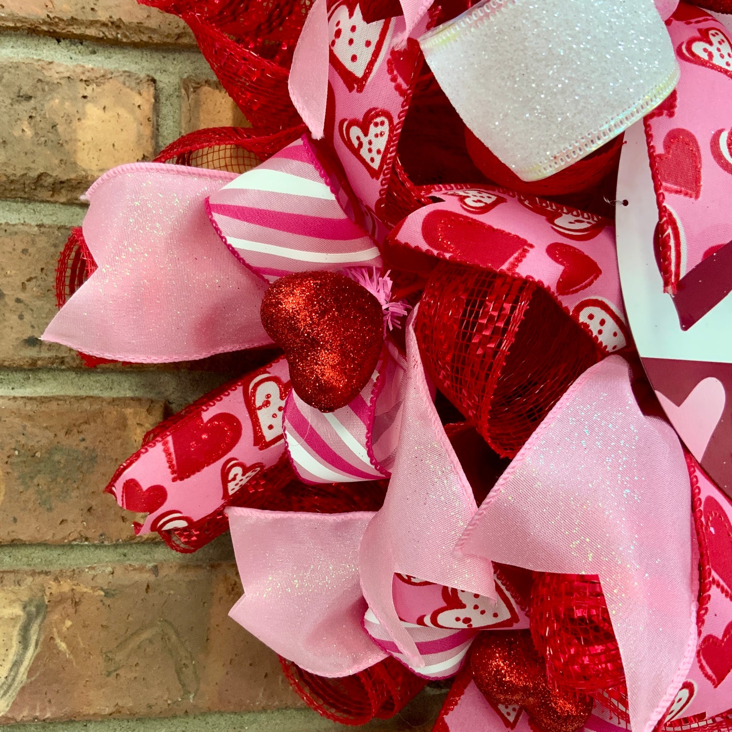 Valentines Day Wreath, Valentines Day Door Hanger, Valentine Love Wreath, Valentine Day Heart Wreath, Heart Wreath
