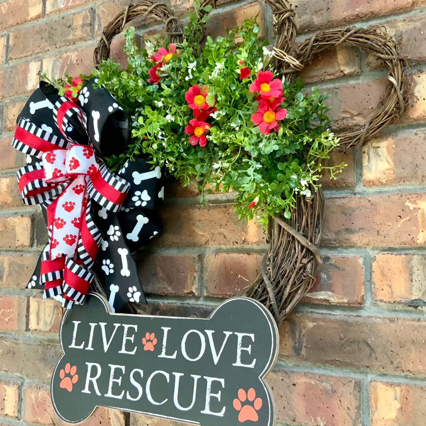 Dog Wreath, Live Love Rescue Wreath, Grapevine Paw Print Wreath, Dog Paw Print Wreath, Grapevine Dog Wreath, Rescue Wreath, 2025