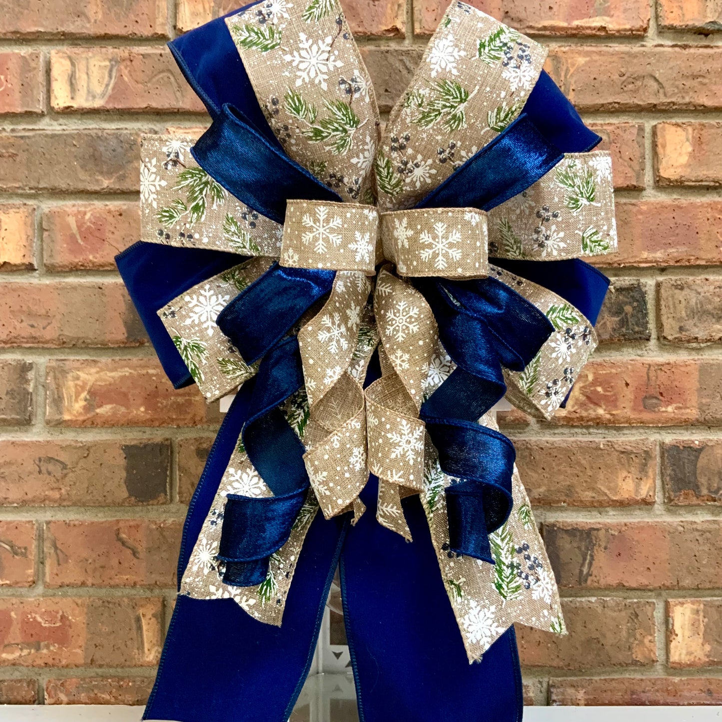 Blue and White Lantern Bow, Blue Winter Christmas Decor, Winter Holiday Bow, Snowflake Bow, Winter Lantern Bow, Winter Mailbox Bow, Winter Not Christmas Decor, 2024