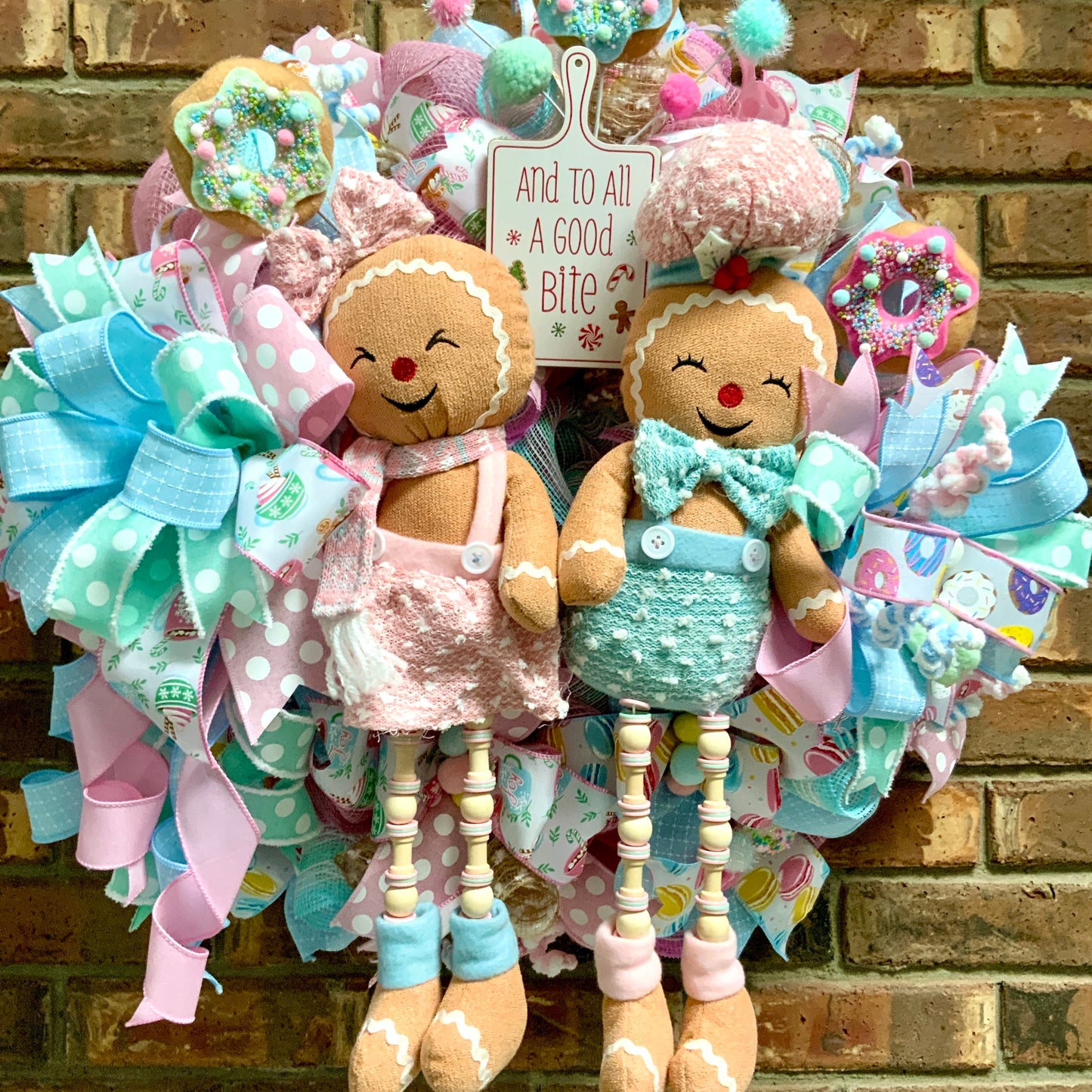 Gingerbread Wreath, Gingerbread Christmas Wreath, Gingerbread Man Wreath, Gingerbread Woman Christmas Decor, Pastel Christmas Wreath For Front Door