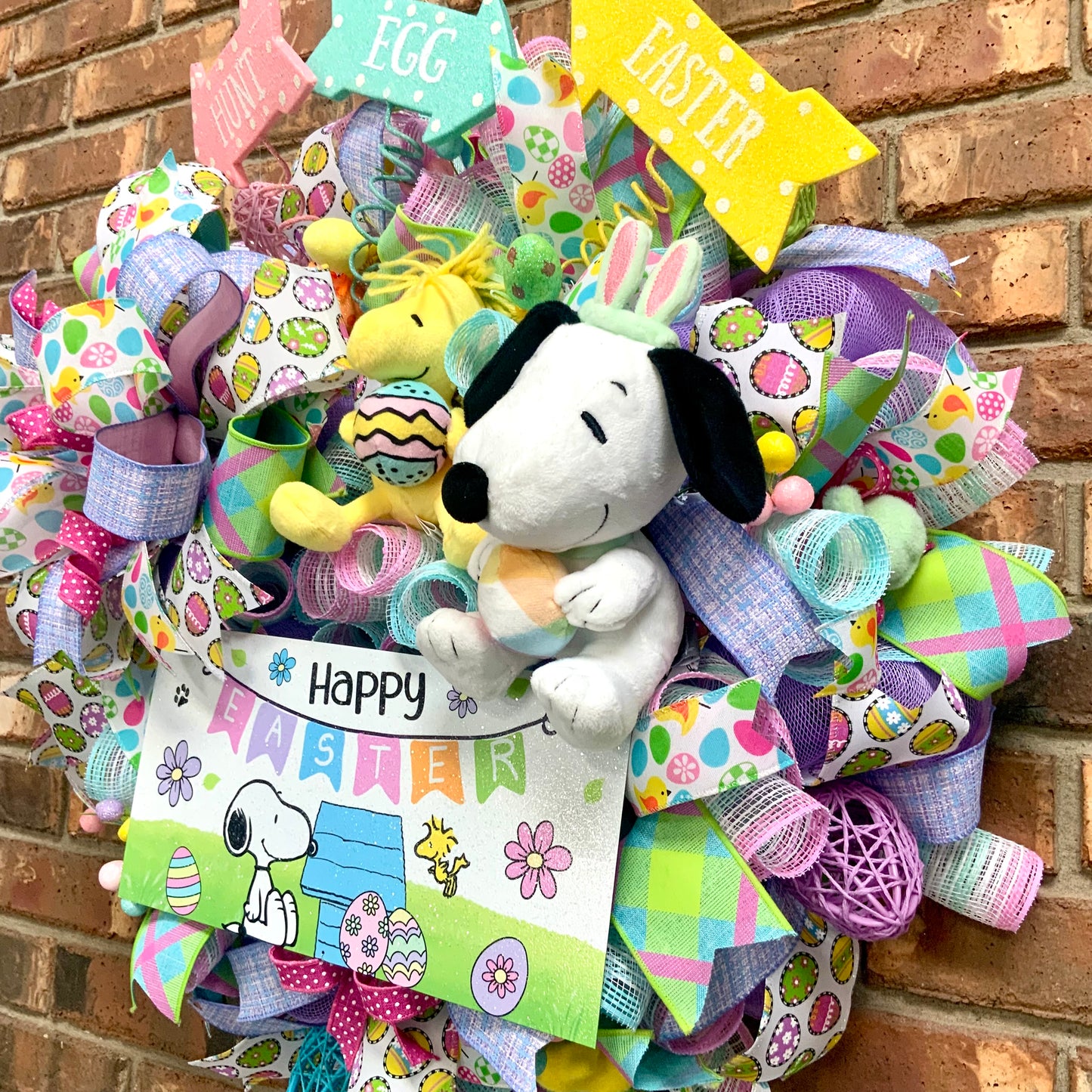 Snoopy Easter Wreath - Happy Easter Egg Hunt Door Hanger | Snoopy & Woodstock Bunny Ears Peanuts Decor 2026