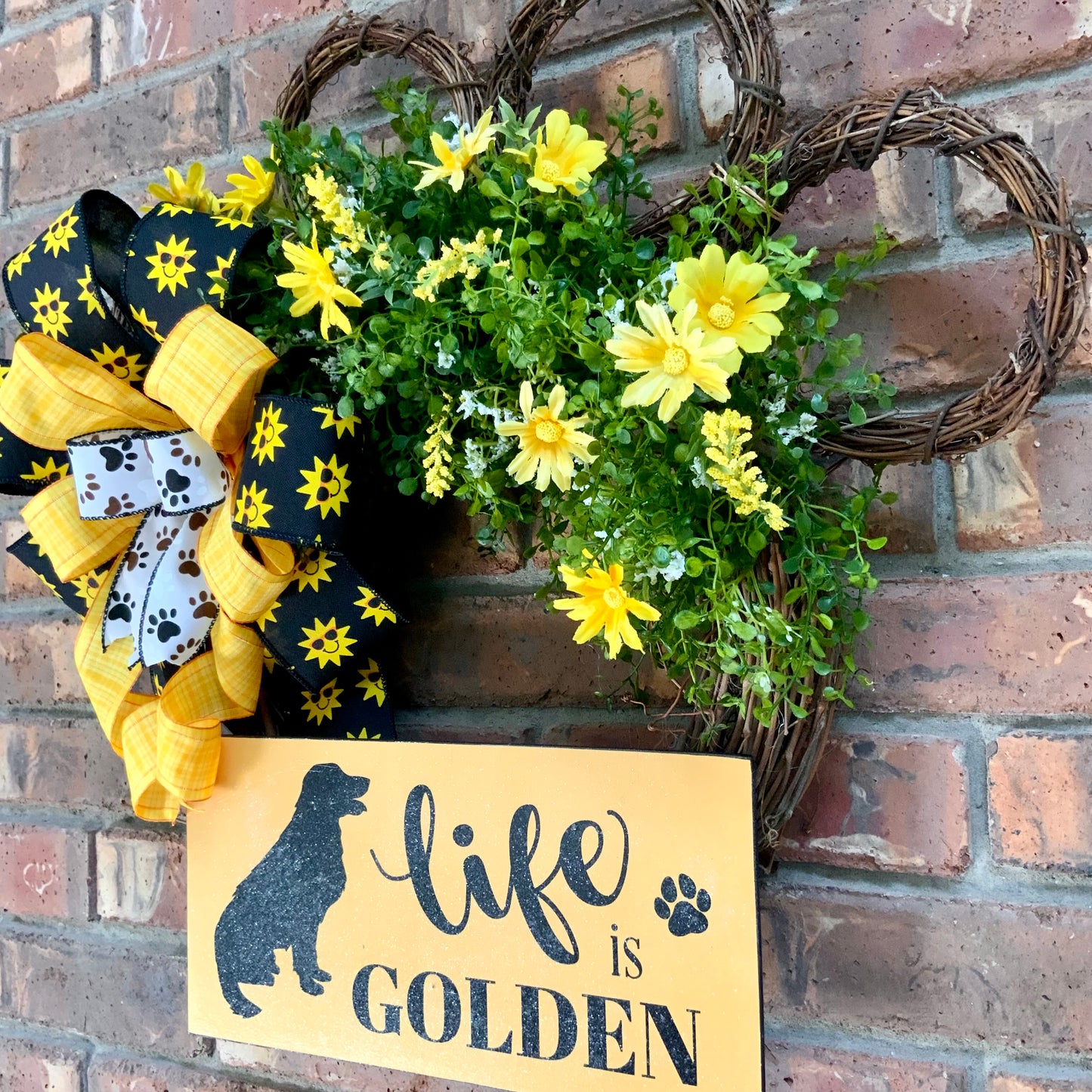 Golden Retriever Wreath, Dog Wreath, Life Is Golden Wreath, Dog Grapevine Wreath, Dog Decor, Golden Retriever Door Hanger, Dog Paw Print Wreath, 2025