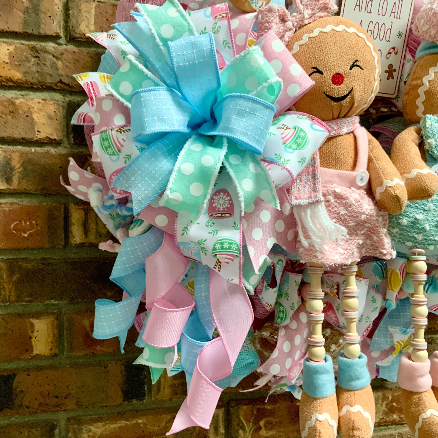 Gingerbread Wreath, Gingerbread Christmas Wreath, Gingerbread Man Wreath, Gingerbread Woman Christmas Decor, Pastel Christmas Wreath For Front Door