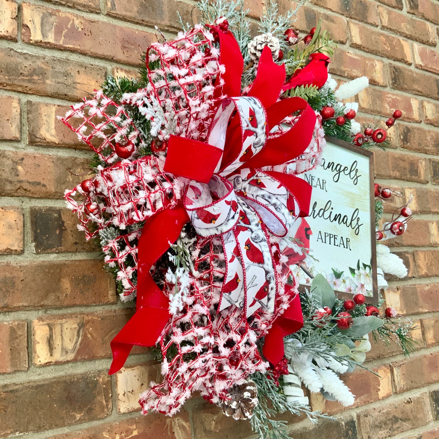 Red Cardinal Wreath, Red Cardinal Decor, Winter Wreath, Flocked Winter Wreath, Red Cardinal Door Hanger, Country Farmhouse Winter Wreath, Winter Evergreen Wreath