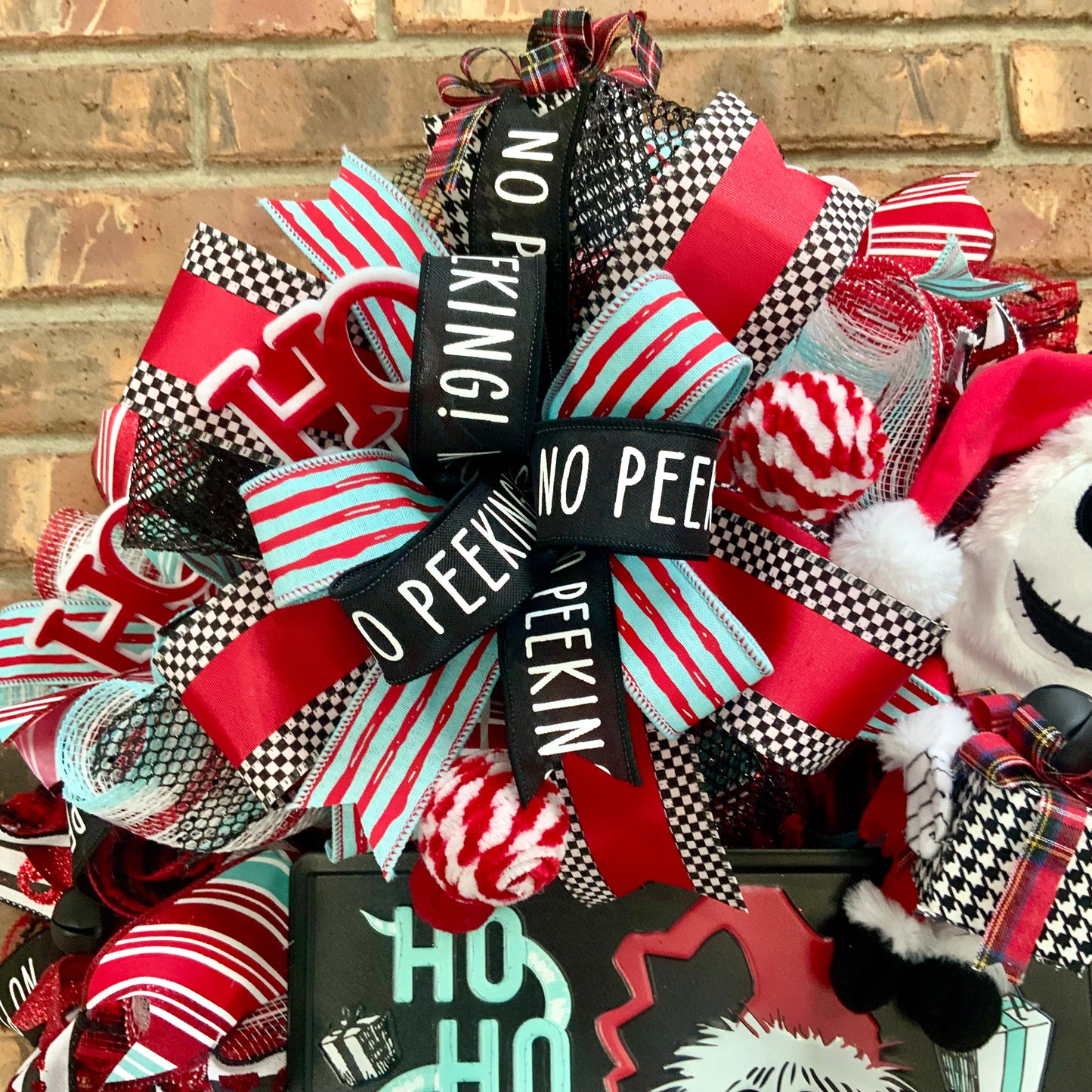 Jack Skellington Christmas Wreath, Jack Skellington Christmas Decor, Large Christmas Wreath, Christmas Door Hanger, Whimsical Christmas Wreath