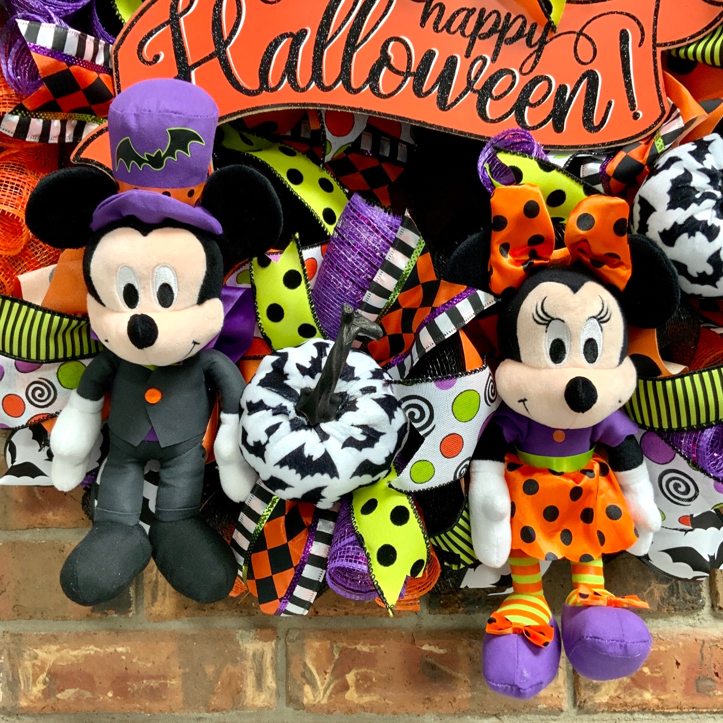 Mickey and Minnie Wreath, Mickey Mouse Wreath, Minnie Mouse Door Hanger, Mickey Mouse Halloween Wreath, Mickey and Minnie Halloween Decor