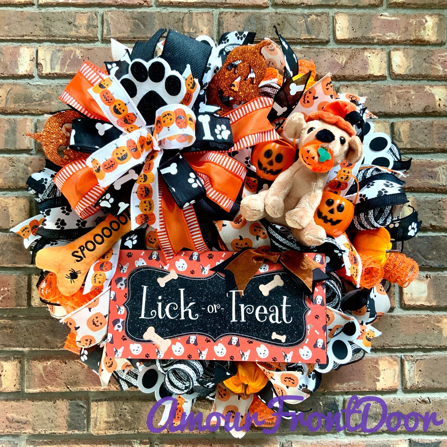 Halloween Dog Wreath, Halloween Door Hanger, Lick or Treat Wreath, Halloween Dog Decor, Dog Wreath, Dog Decor, Trick or Treat Wreath