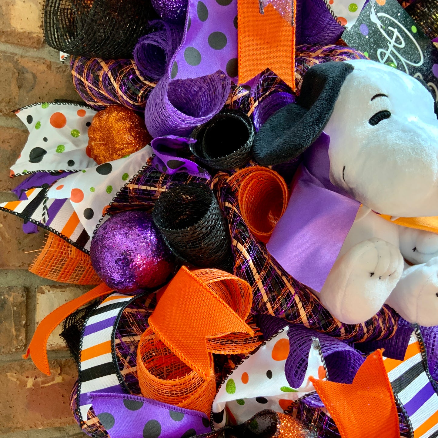 Halloween Snoopy Wreath, Halloween Snoopy Decor, Snoopy and Woodstock Door Hanger, Halloween Dog Door Hanger, Halloween Swag For Front Door