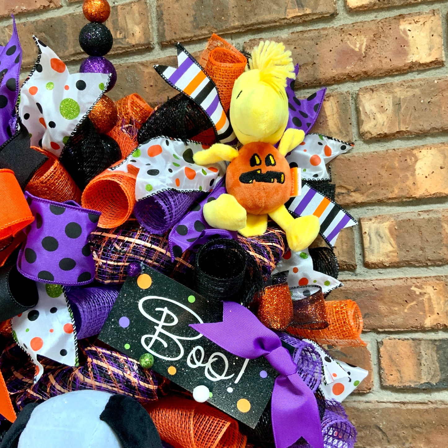 Halloween Snoopy Wreath, Halloween Snoopy Decor, Snoopy and Woodstock Door Hanger, Halloween Dog Door Hanger, Halloween Swag For Front Door