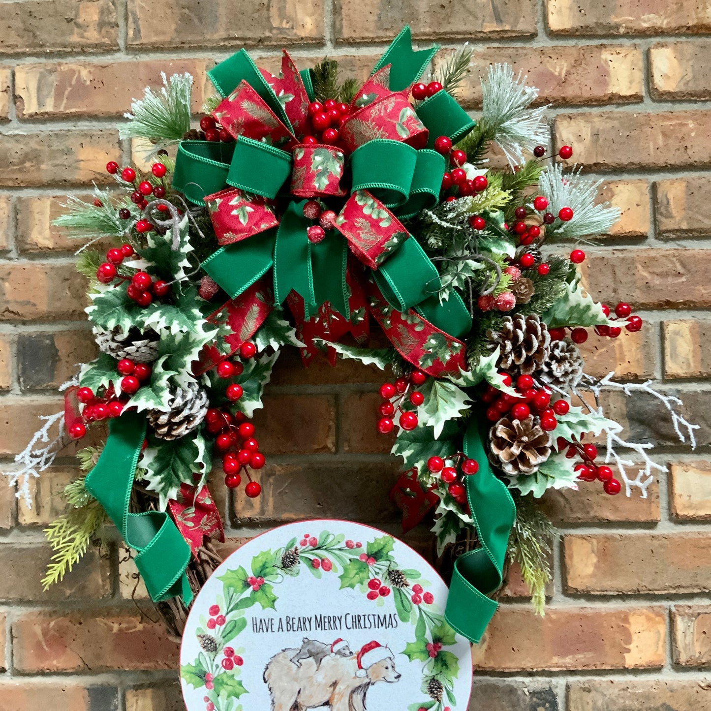 Christmas Bear Wreath, Bear Holiday Decor, Brown Bear Wreath, Cabin Wreath, Bear Welcome Wreath