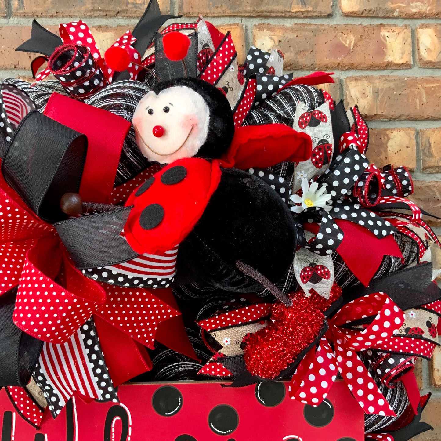 Lady Bug Wreath, LadyBug Lane Wreath For Front Door, Summer LadyBug Wreath, Lady Bug Decor, LadyBug Decor, Large Summer Wreath