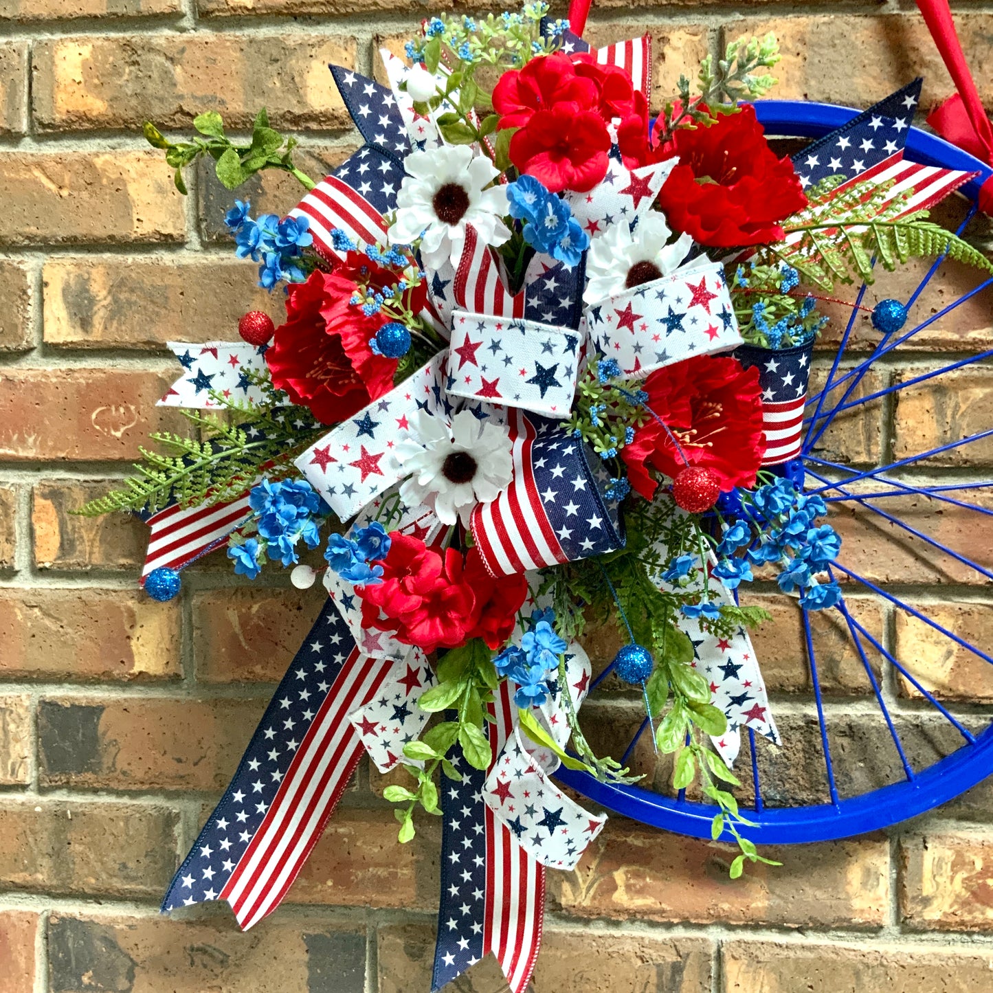 Patriotic Bicycle Door Hanger, Summer Bicycle Wreath, Patriotic Bicycle Wreath, American Summer Wreath, American Flag Wreath, Memorial Day Wreath, Fourth Of July Wreath, Labor Day Wreath