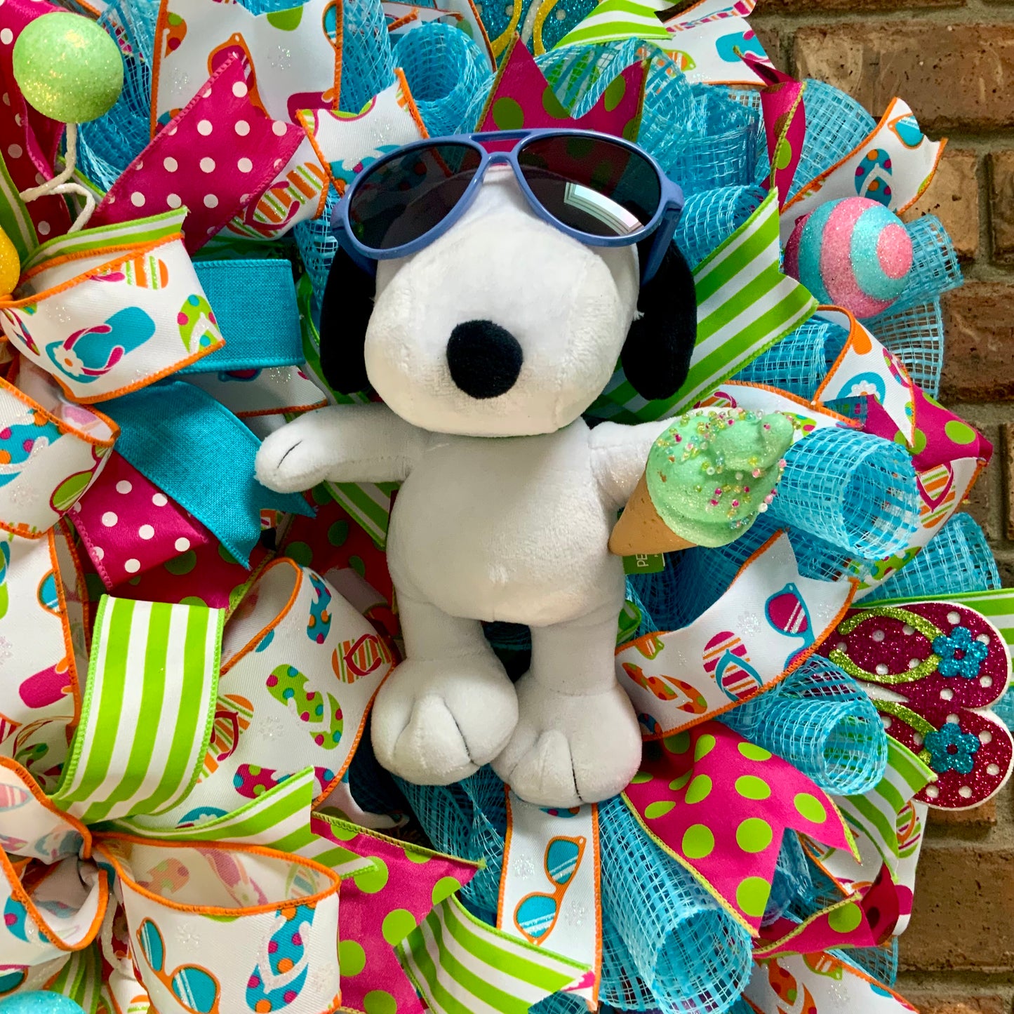 Snoopy Summer Wreath - Ice Cream Sunglasses Door Hanger | Pink Blue Flip Flop Beach Ball Decor 2026