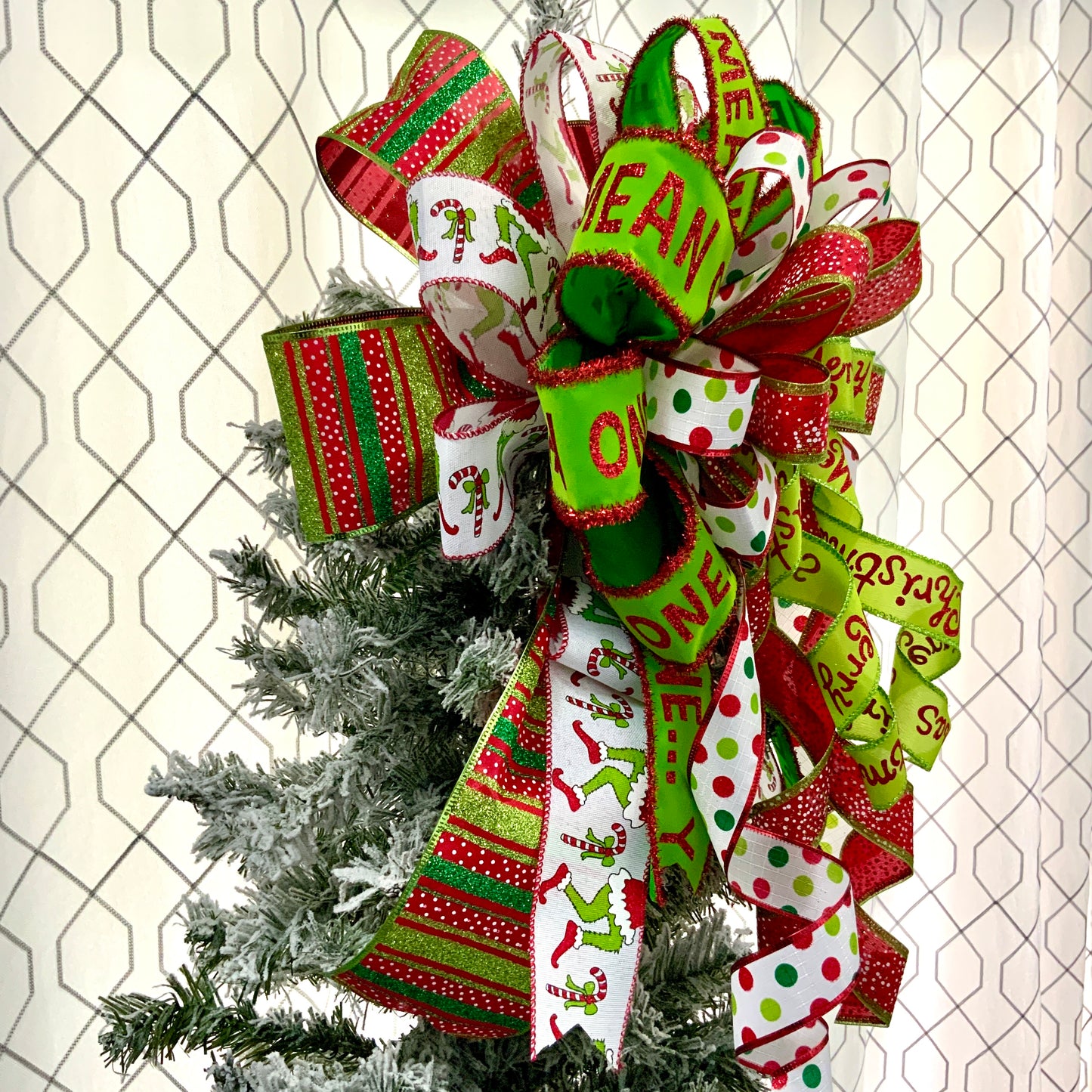 Christmas Tree Topper Bow, Grinch Tree Topper Bow, Christmas Mailbox Decor, Grinch Decor, Christmas Grinch Bow, Christmas Large Bow For Wreaths