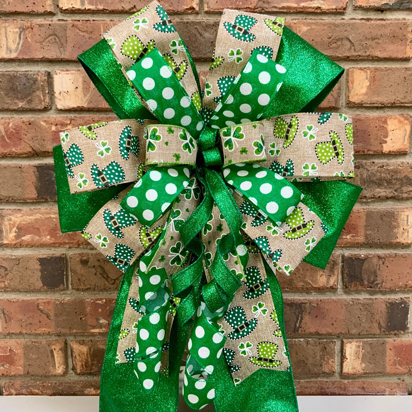 St. Patrick's Day Bow - Sparkling Green Shamrock Lantern Bow with Clovers | Luck of the Irish Wreath Mailbox Decor 2026