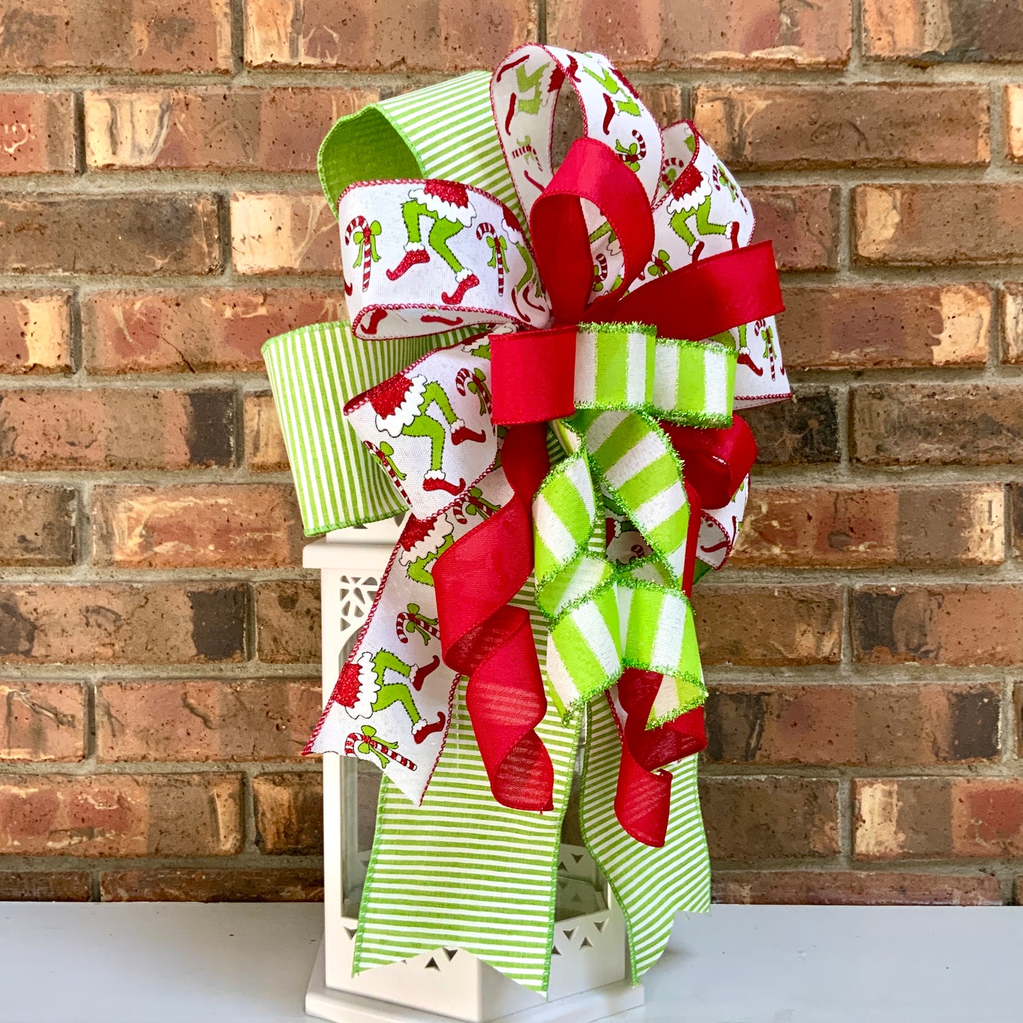 Christmas Bow for Lanterns, Grinch Bow, Christmas Mailbox Decor, Grinch Decor, Christmas Sconce Bow, Christmas Bow For Wreaths