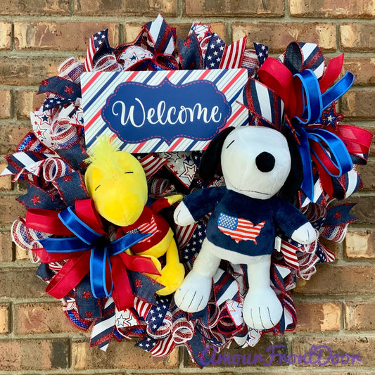 Patriotic Snoopy Wreath - Welcome USA Flag Door Hanger | Snoopy & Woodstock Red White Blue 4th of July Decor 2026