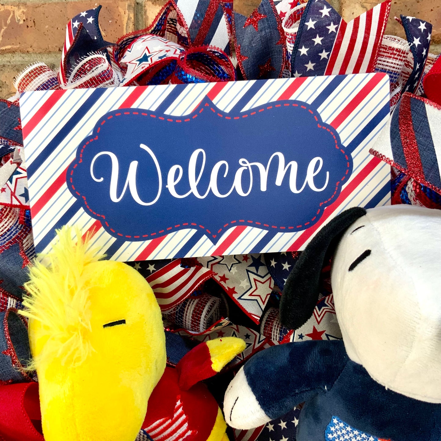 Patriotic Snoopy Wreath - Welcome USA Flag Door Hanger | Snoopy & Woodstock Red White Blue 4th of July Decor 2026