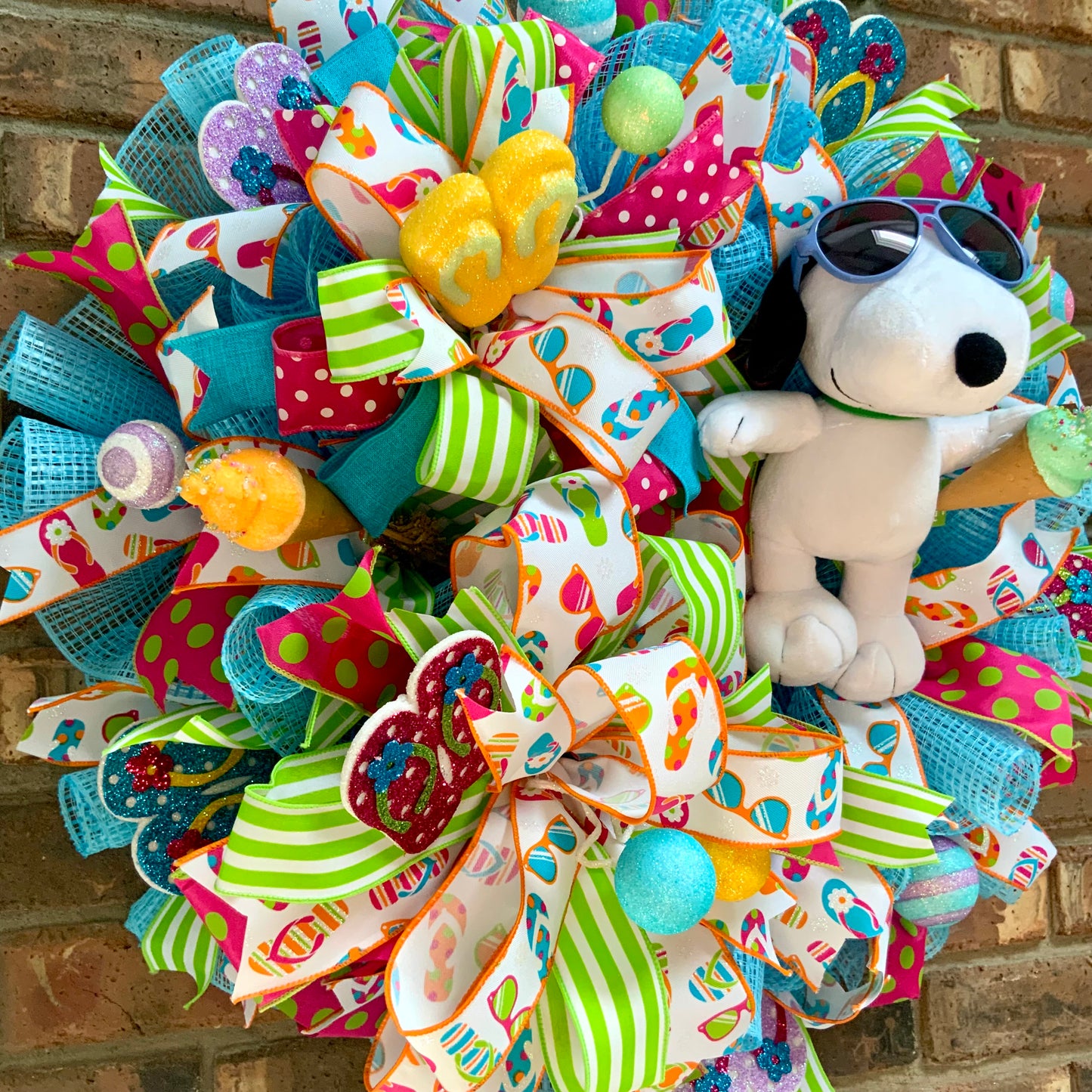 Snoopy Summer Wreath - Ice Cream Sunglasses Door Hanger | Pink Blue Flip Flop Beach Ball Decor 2026