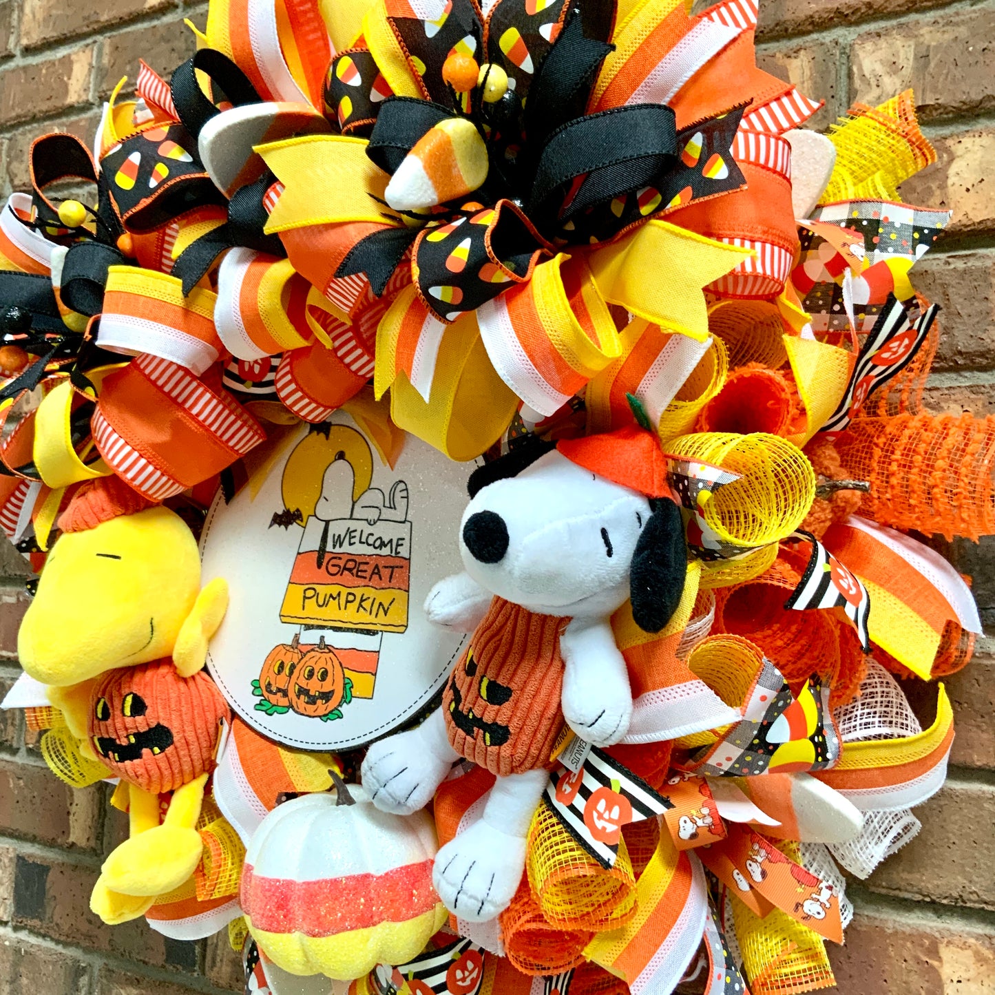 Halloween Snoopy Wreath, Halloween Snoopy Decor, Snoopy and Woodstock Door Hanger, Custom Order