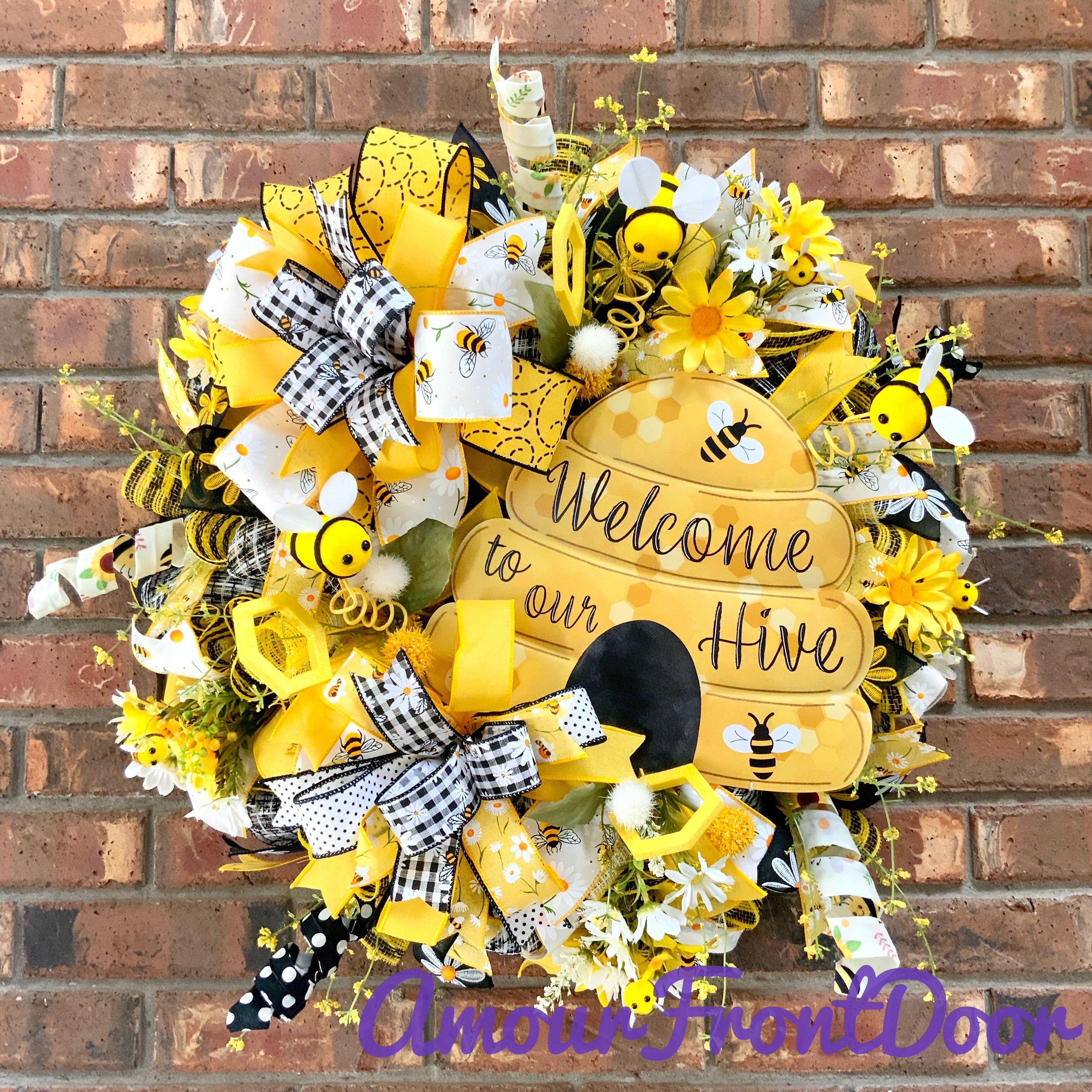 Bumble bee door wreaths . top