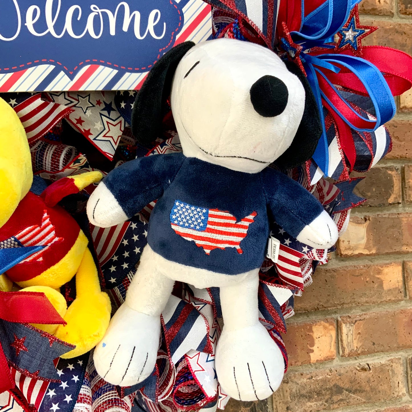 Patriotic Snoopy Wreath - Welcome USA Flag Door Hanger | Snoopy & Woodstock Red White Blue 4th of July Decor 2026