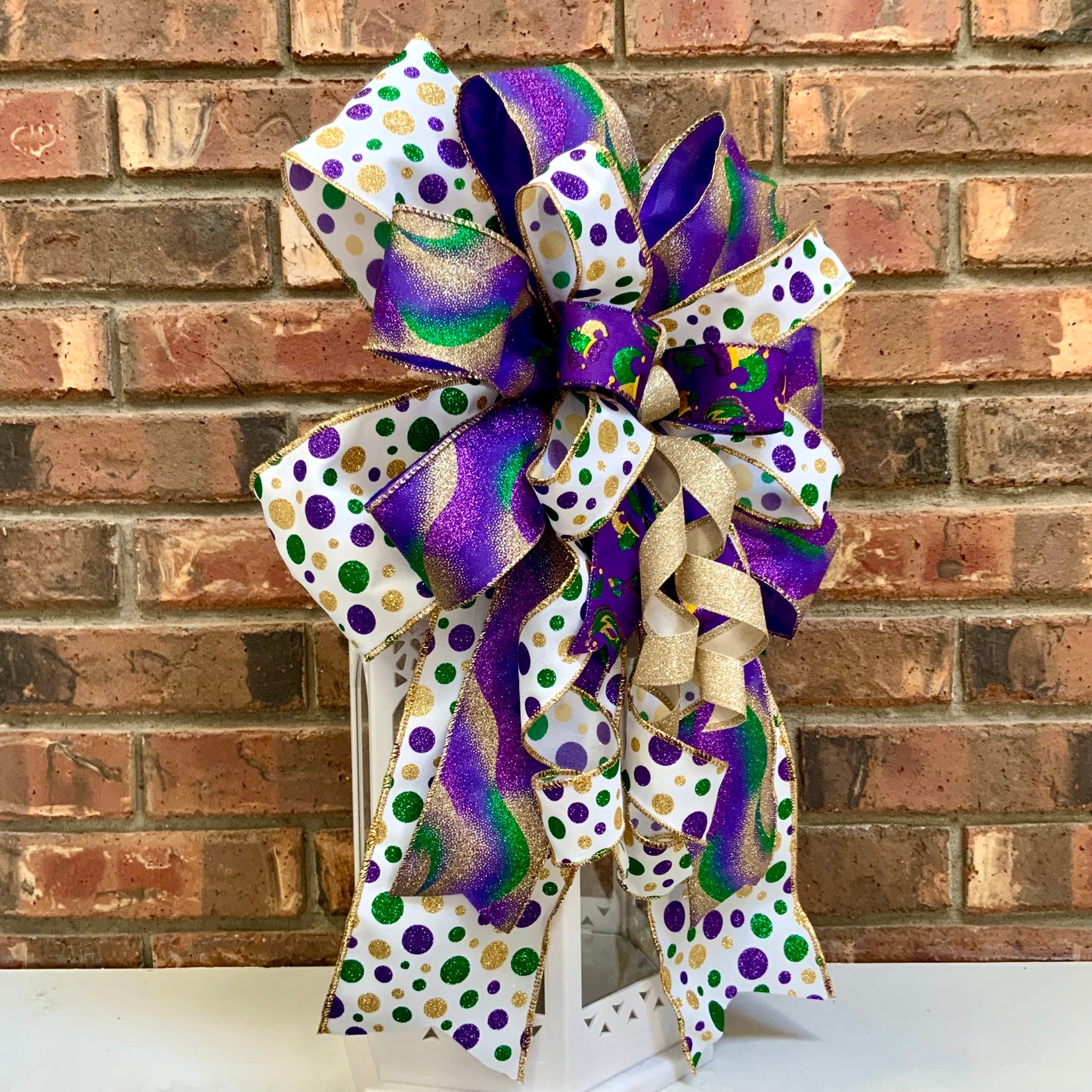 Mardi Gras Bow - Purple Gold Green Glittered Lantern Bow with Mask Patterns | Fat Tuesday Wreath & Mailbox Decor for New Orleans Celebration 2025