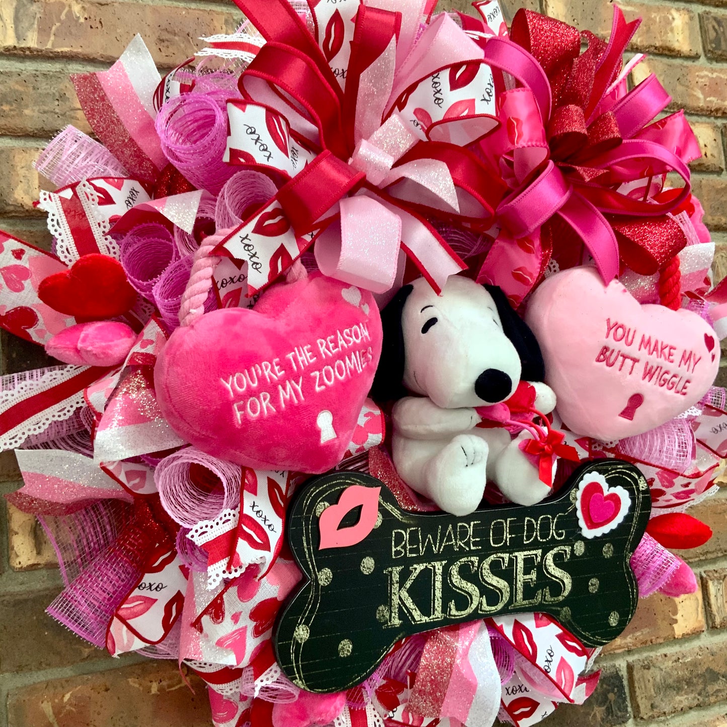 Snoopy Valentine's Wreath - You Make My Butt Wiggle Door Hanger | Dog Kisses & Zoomies Peanuts Decor 2026