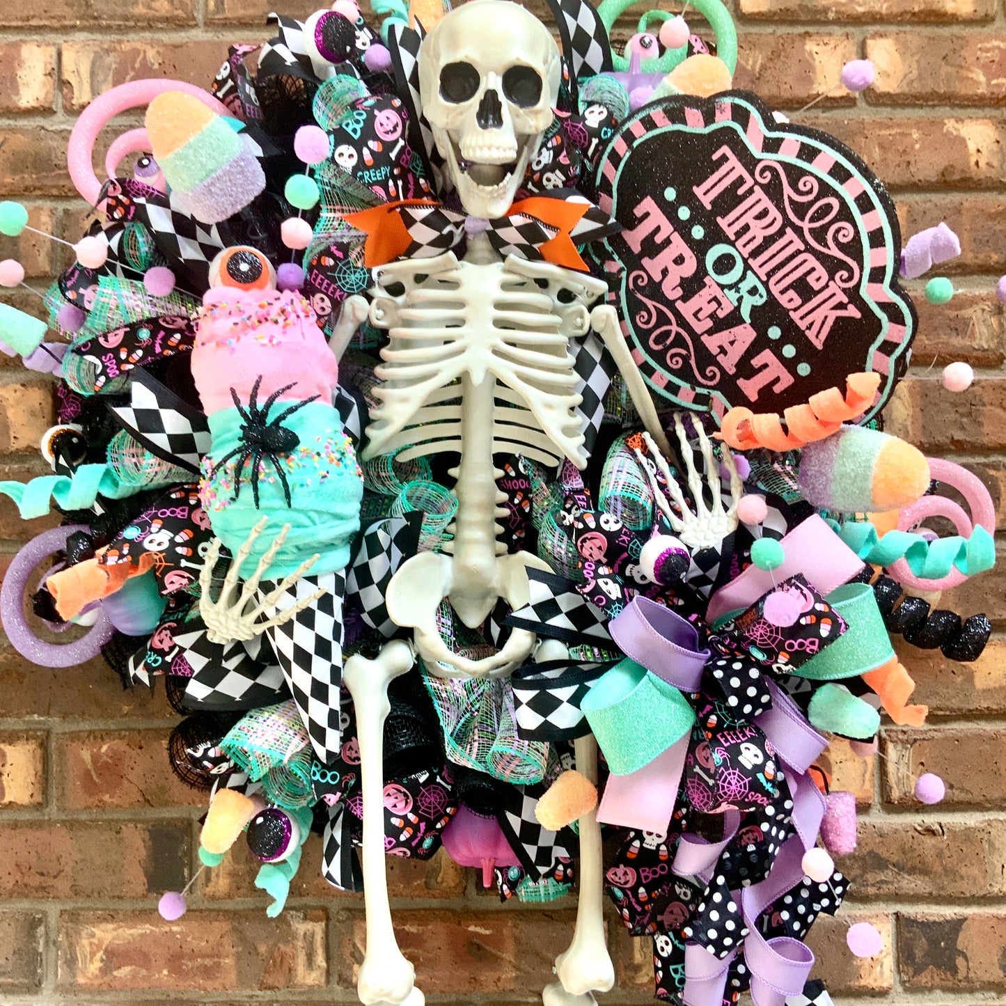 Halloween Pastel Wreath, Skeleton Door Hanger, Trick or Treat Decor, Large Halloween Wreath, Halloween Candy Wreath, Whimsical Halloween Decor