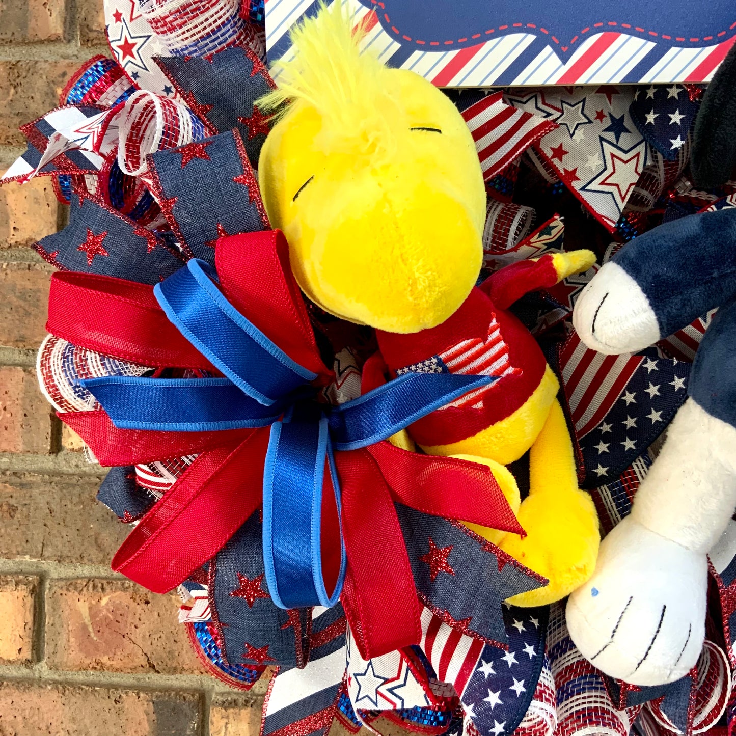 Patriotic Snoopy Wreath - Welcome USA Flag Door Hanger | Snoopy & Woodstock Red White Blue 4th of July Decor 2026