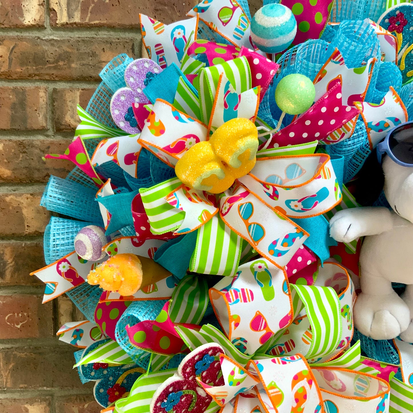 Snoopy Summer Wreath - Ice Cream Sunglasses Door Hanger | Pink Blue Flip Flop Beach Ball Decor 2026