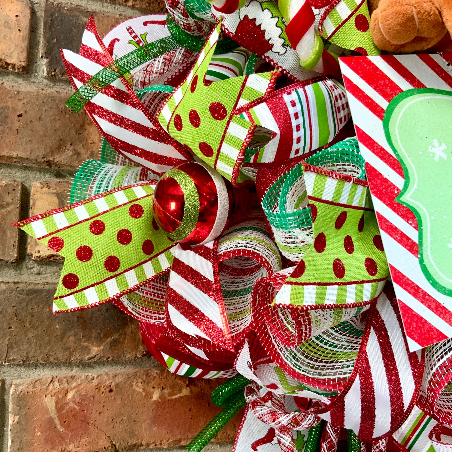 Christmas Grinch Wreath, Christmas Grinch Door Hanger, Grinch and Max Decor, Christmas Wreath, Grinch Door Hanger