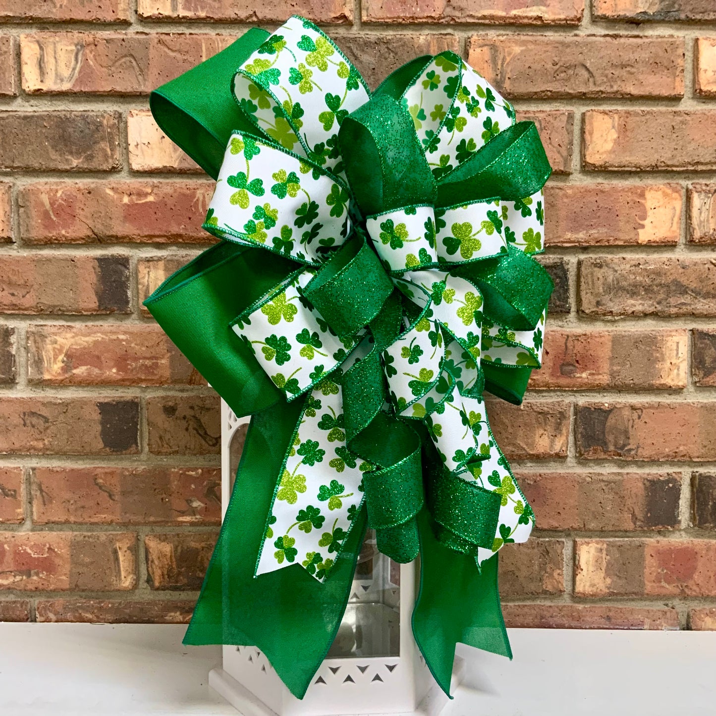 St. Patrick's Day Bow - Sparkling Green Shamrock Lantern Bow with Clovers | Luck of the Irish Wreath Mailbox Decor 2026