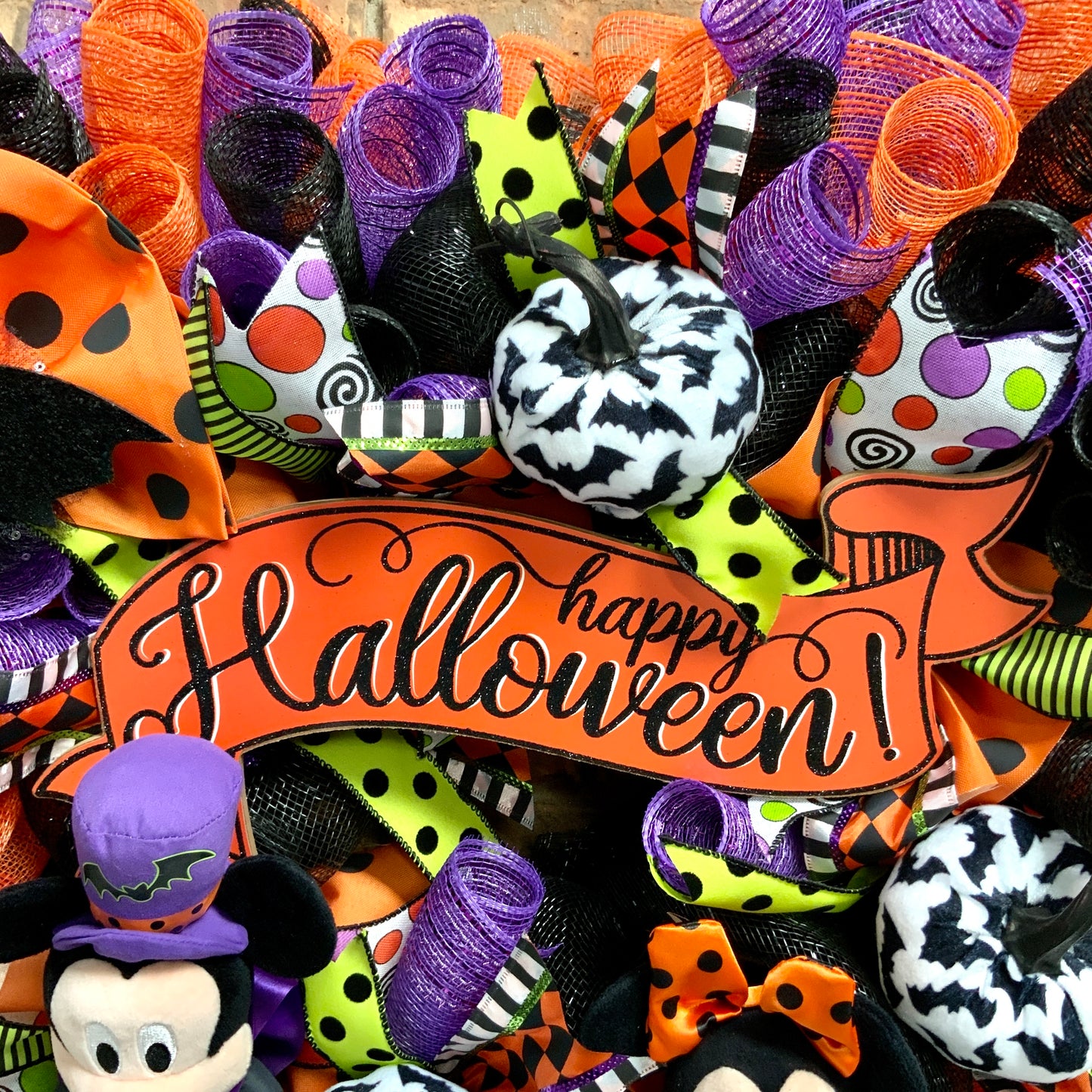 Mickey and Minnie Wreath, Mickey Mouse Wreath, Minnie Mouse Door Hanger, Mickey Mouse Halloween Wreath, Mickey and Minnie Halloween Decor